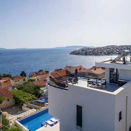 Beautiful Julian Trogir